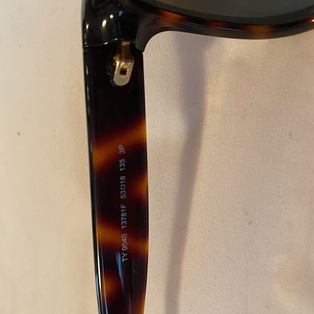 Tori Burch Sunglasses - Picture 5 of 8